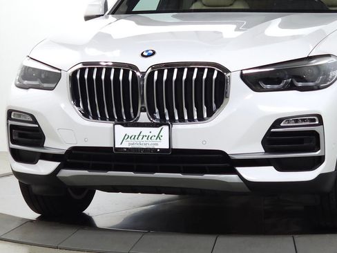 Used 2021 BMW X5 xDrive45e w/ Premium Package AWD/4WD image 3
