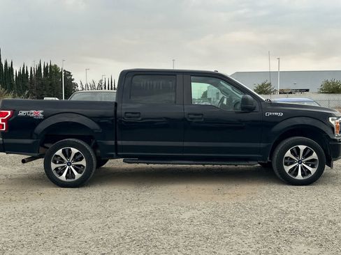 Used 2019 Ford F150 XL w/ Equipment Group 101A Mid AWD/4WD image 9