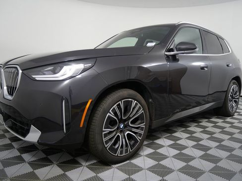 Certified 2025 BMW X3 xDrive30i w/ Convenience Package image 7