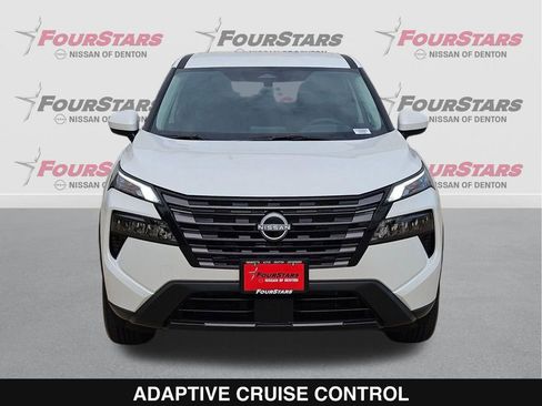 New 2026 Nissan Rogue SV FWD image 10