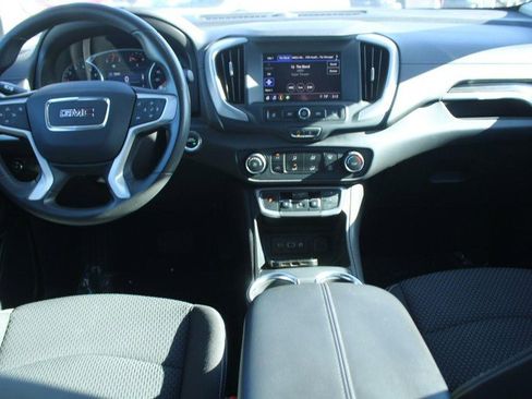 Certified 2024 GMC Terrain SLE image 14