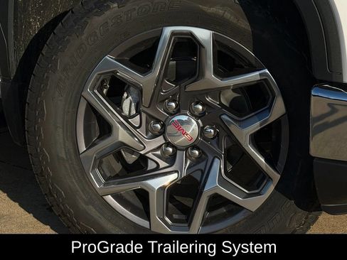 New 2026 GMC Sierra 1500 SLT AWD/4WD image 13