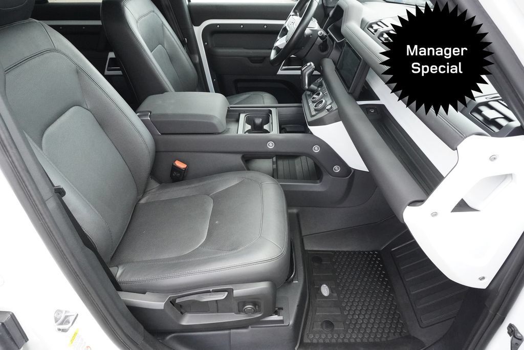 Used 2023 Land Rover Defender 110 S AWD/4WD image 23