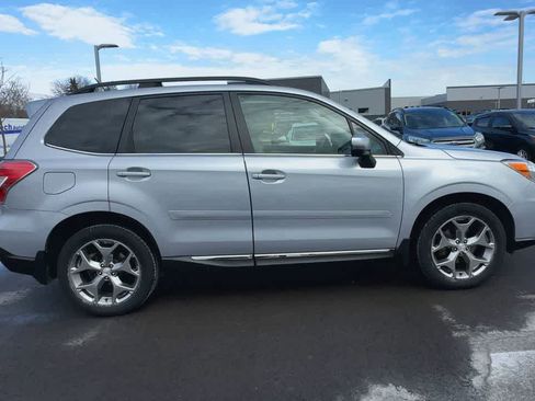 Used 2015 Subaru Forester 2.5i Touring w/ Popular Package #2 image 9
