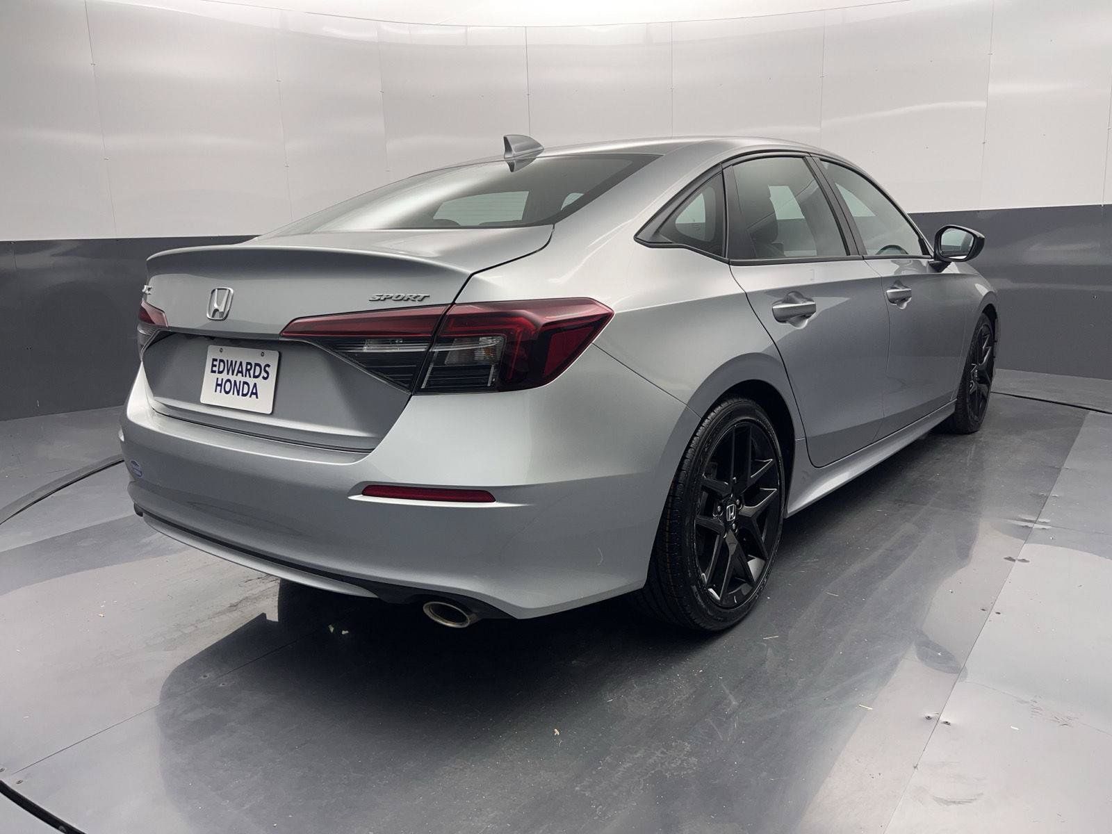 Certified 2025 Honda Civic Sport image 30