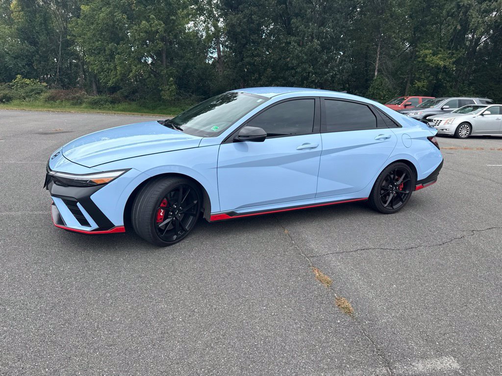 Used 2025 Hyundai Elantra N FWD image 1