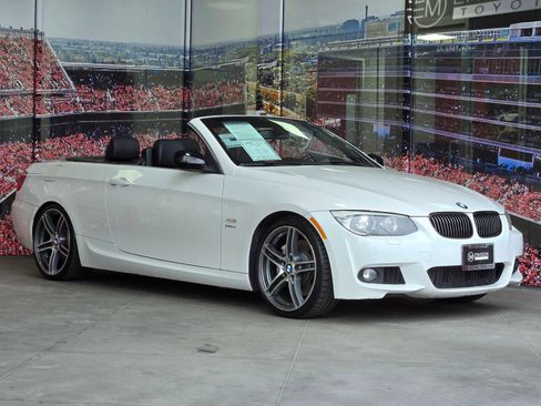 Used 2012 BMW 335is Convertible RWD image 2