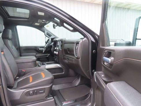 Used 2023 GMC Sierra 2500 AT4 w/ AT4 Premium Plus Package AWD/4WD image 25