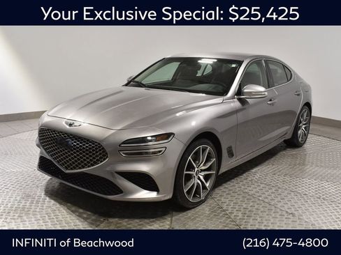 Used 2023 Genesis G70 2.0T image 1