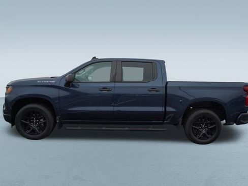 Used 2023 Chevrolet Silverado 1500 Custom image 4