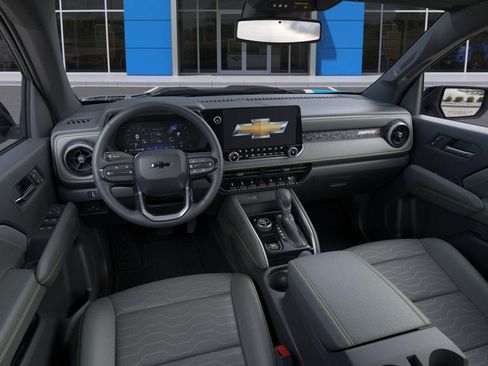New 2025 Chevrolet Colorado ZR2 w/ Midnight Edition image 15