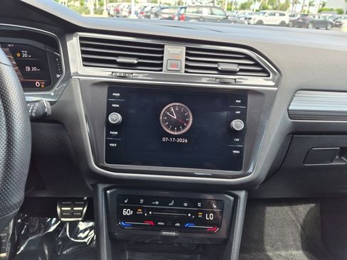 Used 2022 Volkswagen Tiguan SEL R-Line AWD/4WD image 13