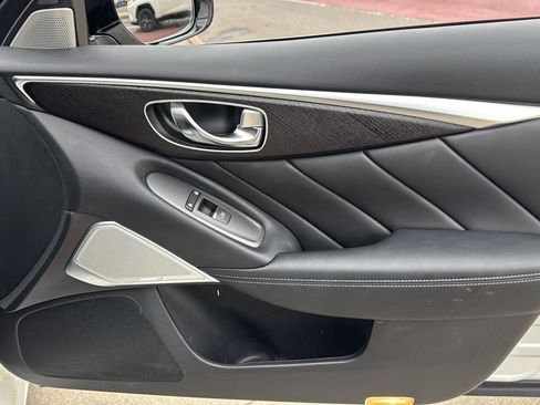 Used 2022 INFINITI Q50 Sensory image 32