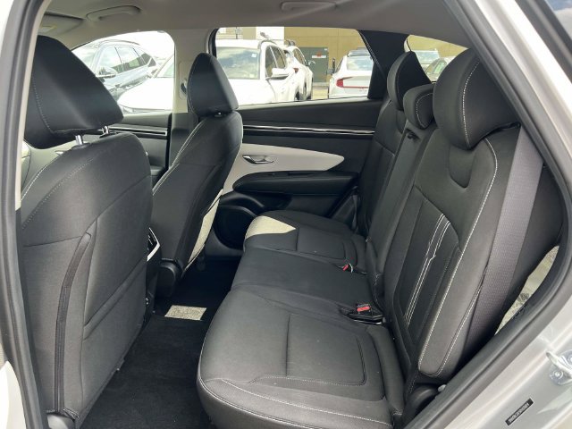 Certified 2024 Hyundai Tucson SEL AWD/4WD image 10