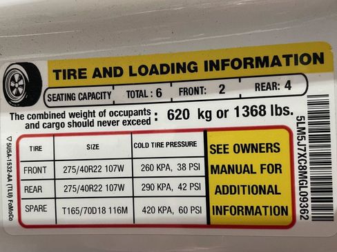 Used 2021 Lincoln Aviator Reserve w/ Equipment Group 202A AWD/4WD image 39
