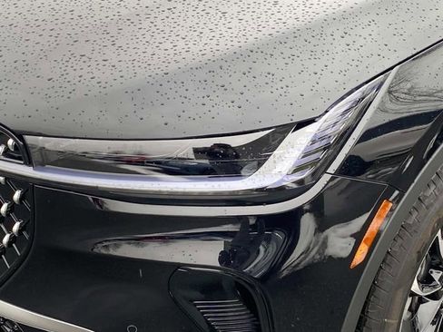 New 2026 Lincoln Nautilus Premier image 4