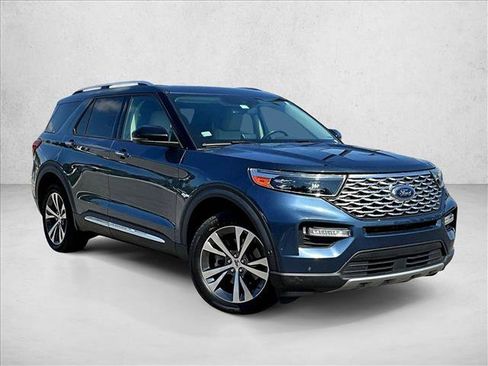 Used 2020 Ford Explorer Platinum w/ Premium Technology Package image 10
