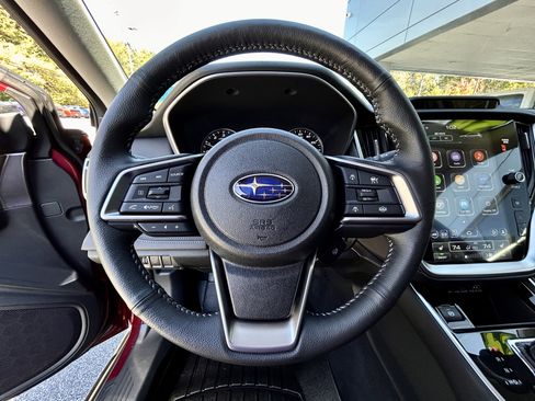 Used 2024 Subaru Outback Limited image 26