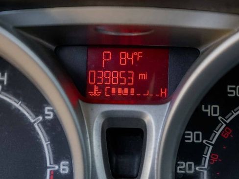 Used 2013 Ford Fiesta SE image 19