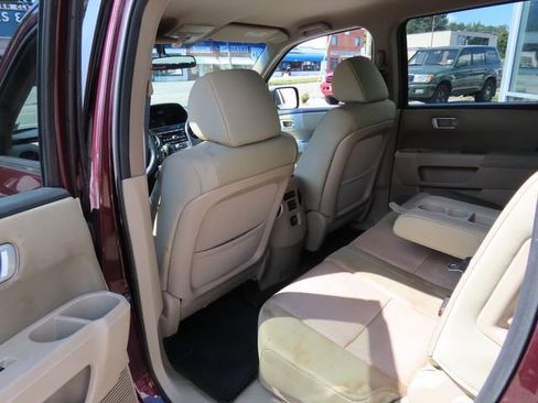 Used 2015 Honda Pilot EX image 14