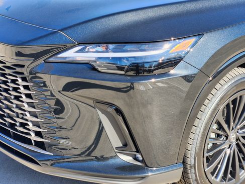 New 2026 Lexus RX 450h AWD image 5