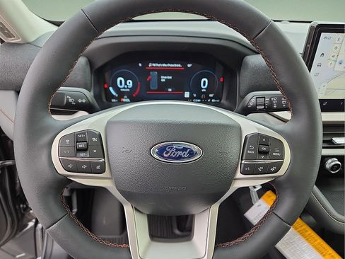New 2026 Ford Explorer Active w/ Active Comfort Package AWD/4WD image 24