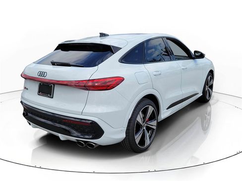 New 2025 Audi SQ5 Premium Plus image 4