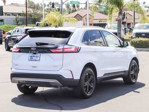 Certified 2023 Ford Edge SEL w/ Convenience Package AWD/4WD image 4
