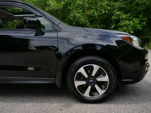 Used 2018 Subaru Forester 2.5i Premium w/ Protection Package #1 AWD/4WD image 42