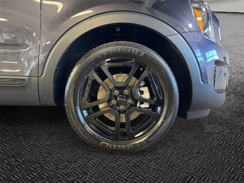 Certified 2025 Kia Telluride SX X-Line image 11
