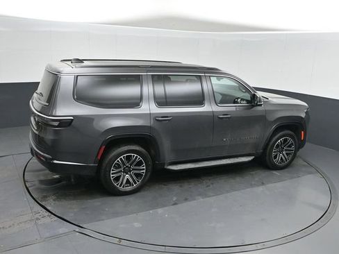 New 2026 Jeep Grand Wagoneer 4WD image 32