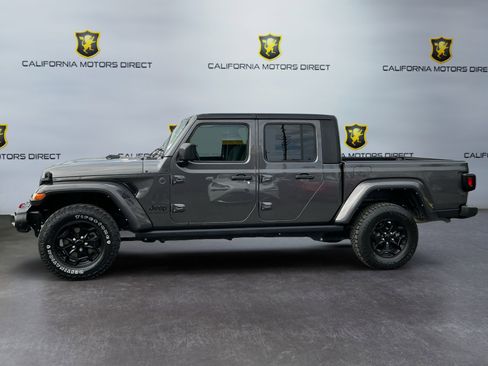 Used 2022 Jeep Gladiator Sport AWD/4WD image 8