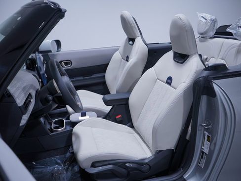 Used 2026 MINI Cooper S FWD image 7