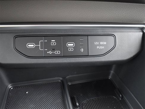 New 2026 Kia Carnival EX image 29