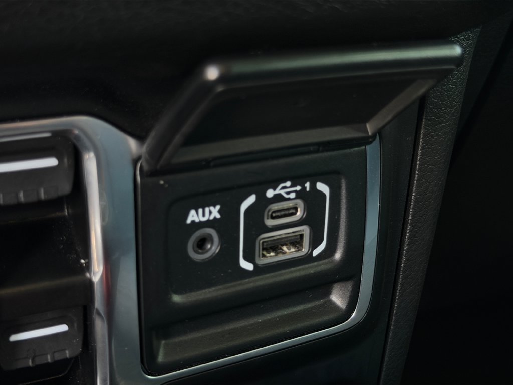 Used 2024 Jeep Gladiator Sport AWD/4WD image 21