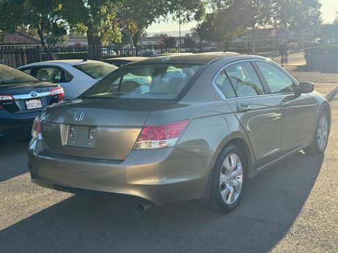 Used 2009 Honda Accord EX-L image 4