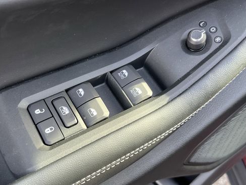 Used 2025 Jeep Grand Cherokee Laredo X w/ Luxury Tech Group I image 18