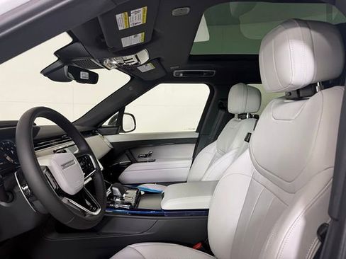 New 2026 Land Rover Range Rover Sport SE image 23