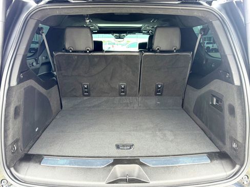 Used 2024 Cadillac Escalade ESV Sport Platinum w/ LPO, ONYX Package image 8
