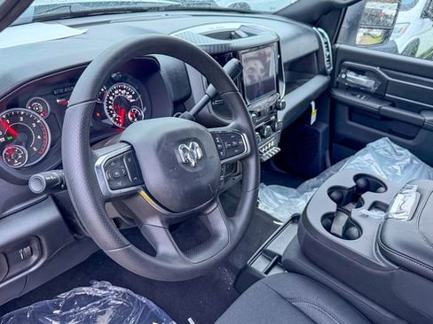 New 2026 RAM 2500 Big Horn AWD/4WD image 14