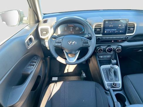 New 2026 Hyundai Venue SEL FWD image 21