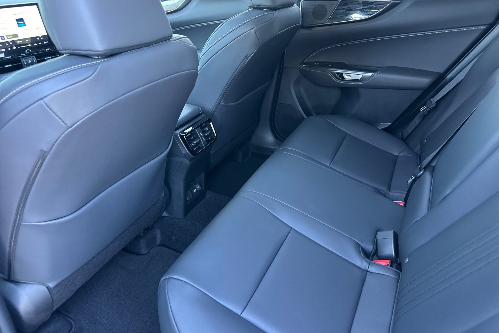 New 2026 Lexus NX 350 AWD w/ Accessory Package (2T) image 24