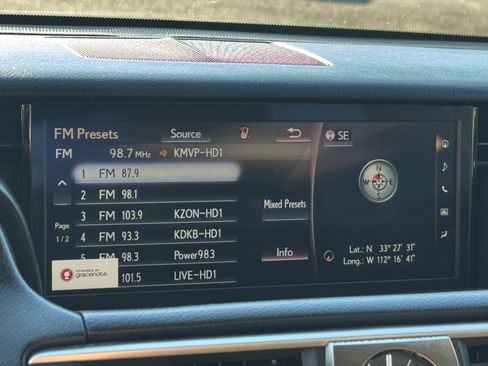 Used 2018 Lexus IS 300 300 image 21