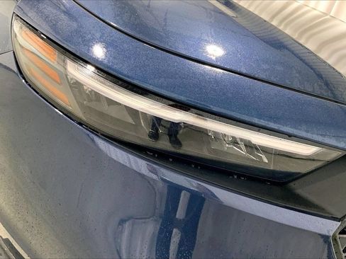 Used 2024 Honda Accord EX image 12