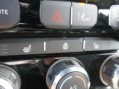 New 2026 RAM 1500 Big Horn AWD/4WD image 20