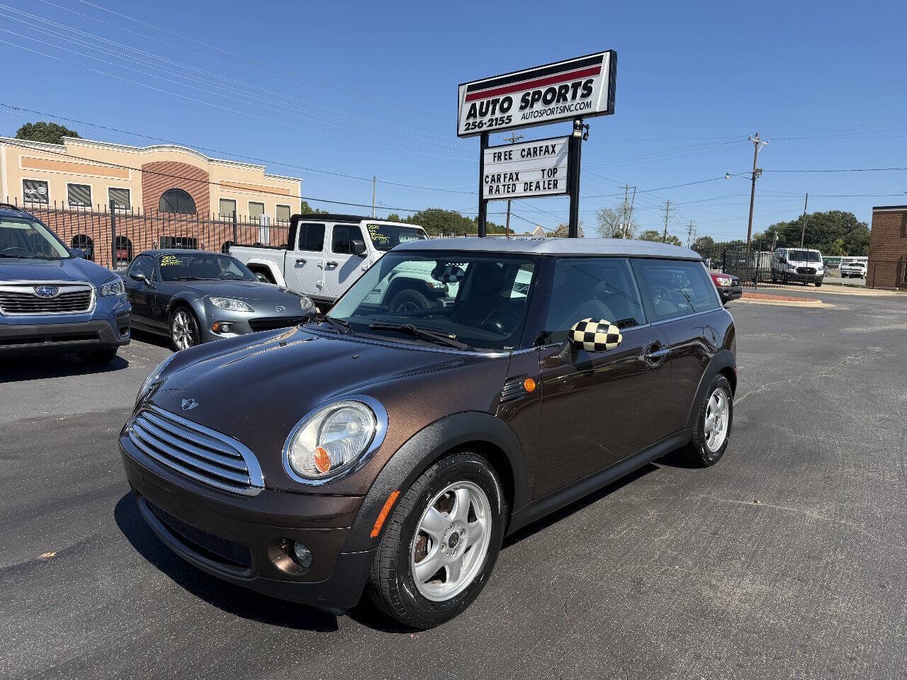Used 2008 MINI Cooper Clubman Hardtop FWD image 1