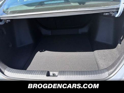 New 2026 Honda Accord SE image 9