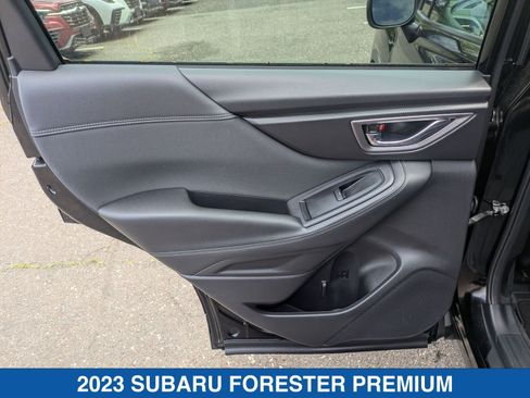Certified 2023 Subaru Forester Premium AWD/4WD image 28