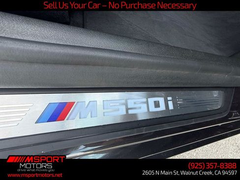 Used 2019 BMW M550i xDrive w/ Premium Package AWD/4WD image 34