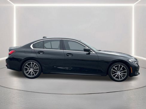 Used 2021 BMW 330i Sedan w/ Convenience Package image 28